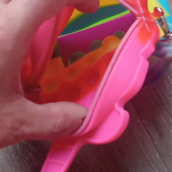 Rainbow unicorn fidget pop it purse - Picture 4 of 4